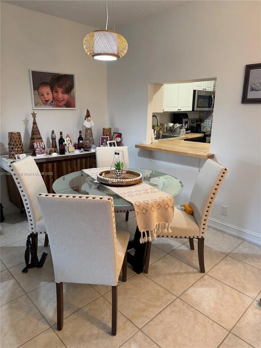 1455 N Treasure Dr, #3C