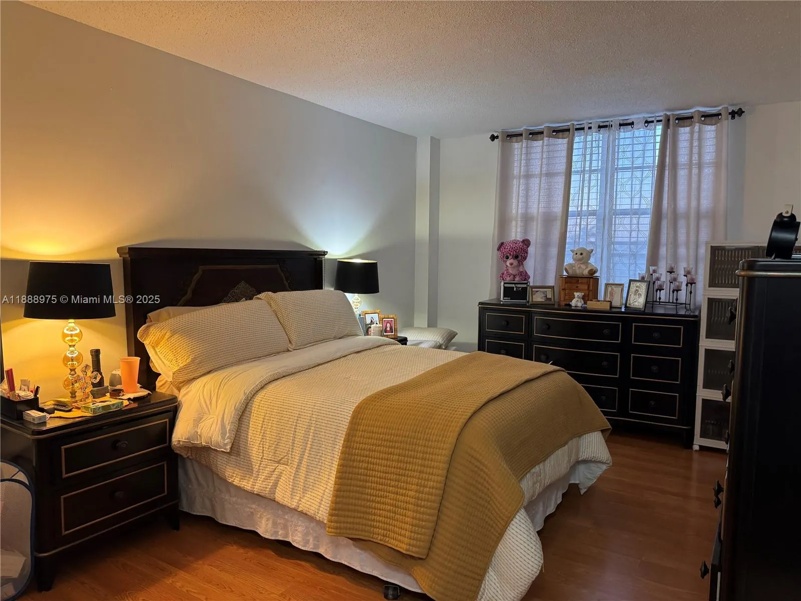 1455 N Treasure Dr, #3C