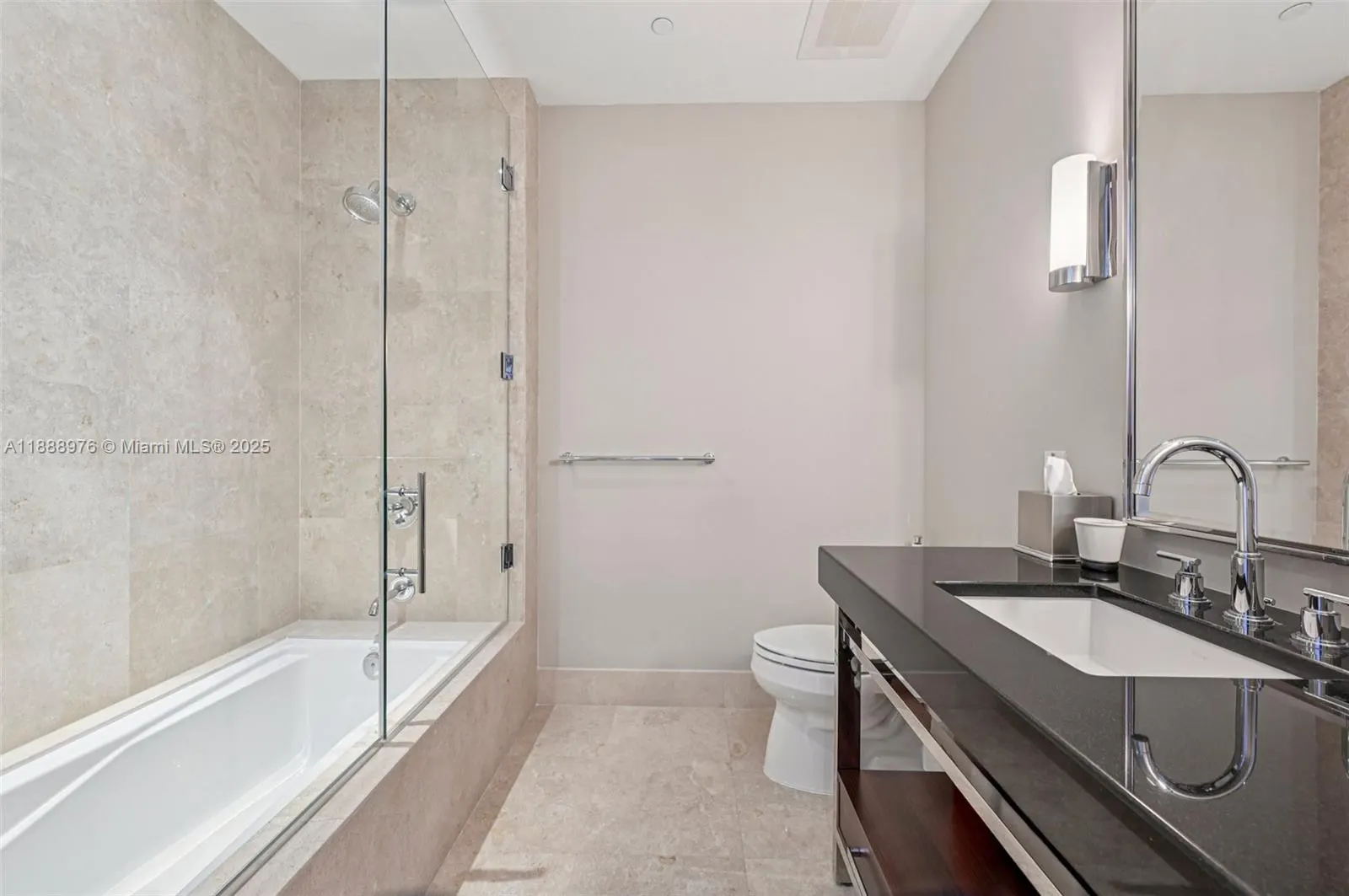 9703 Collins Ave, #600