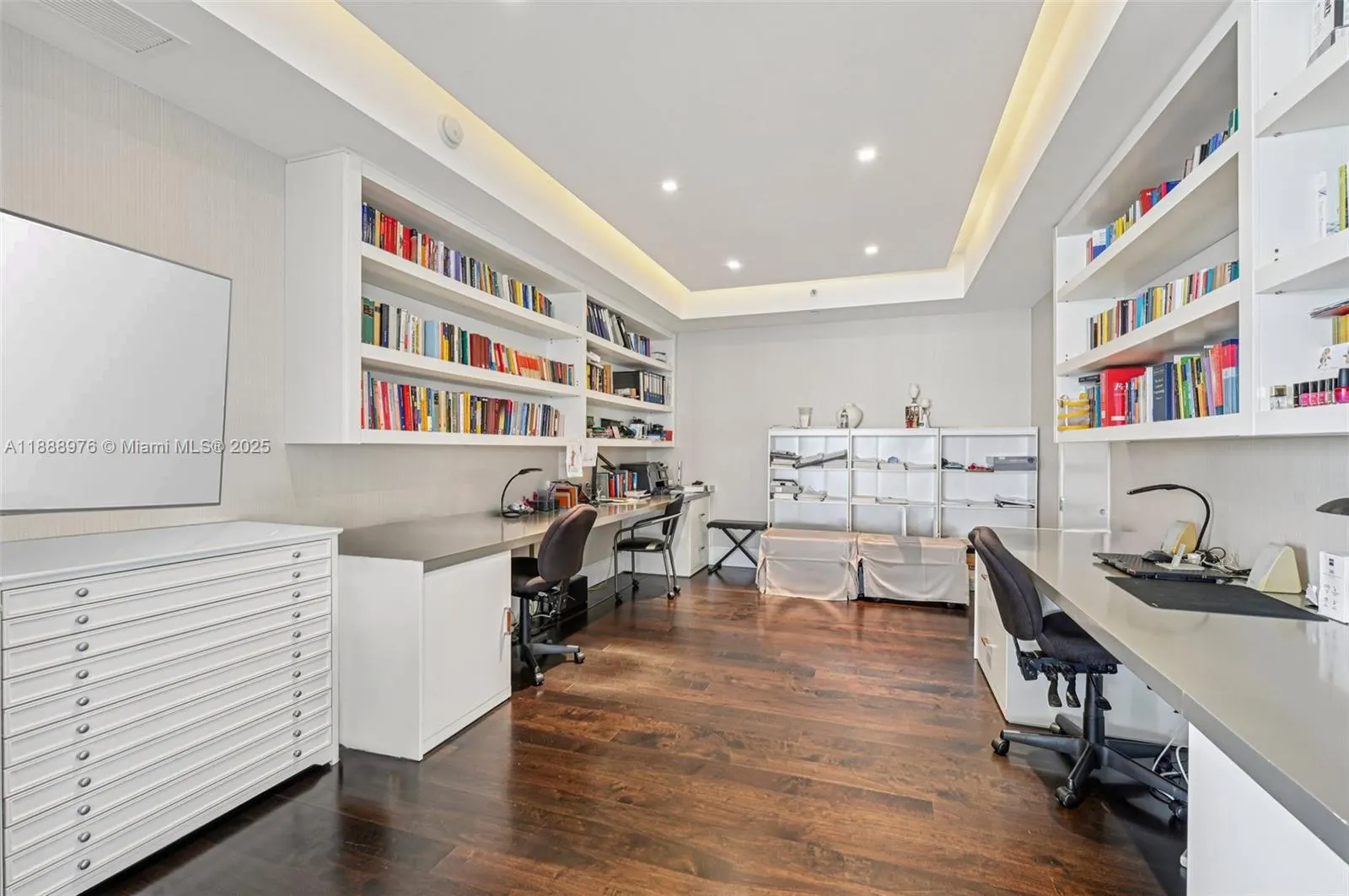 9703 Collins Ave, #600
