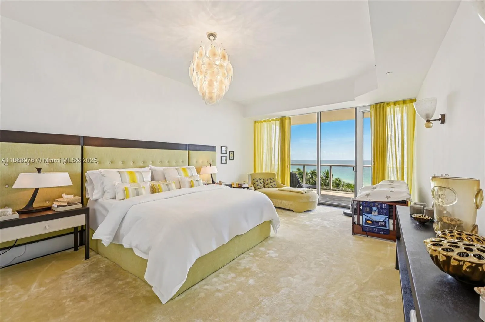 9703 Collins Ave, #600