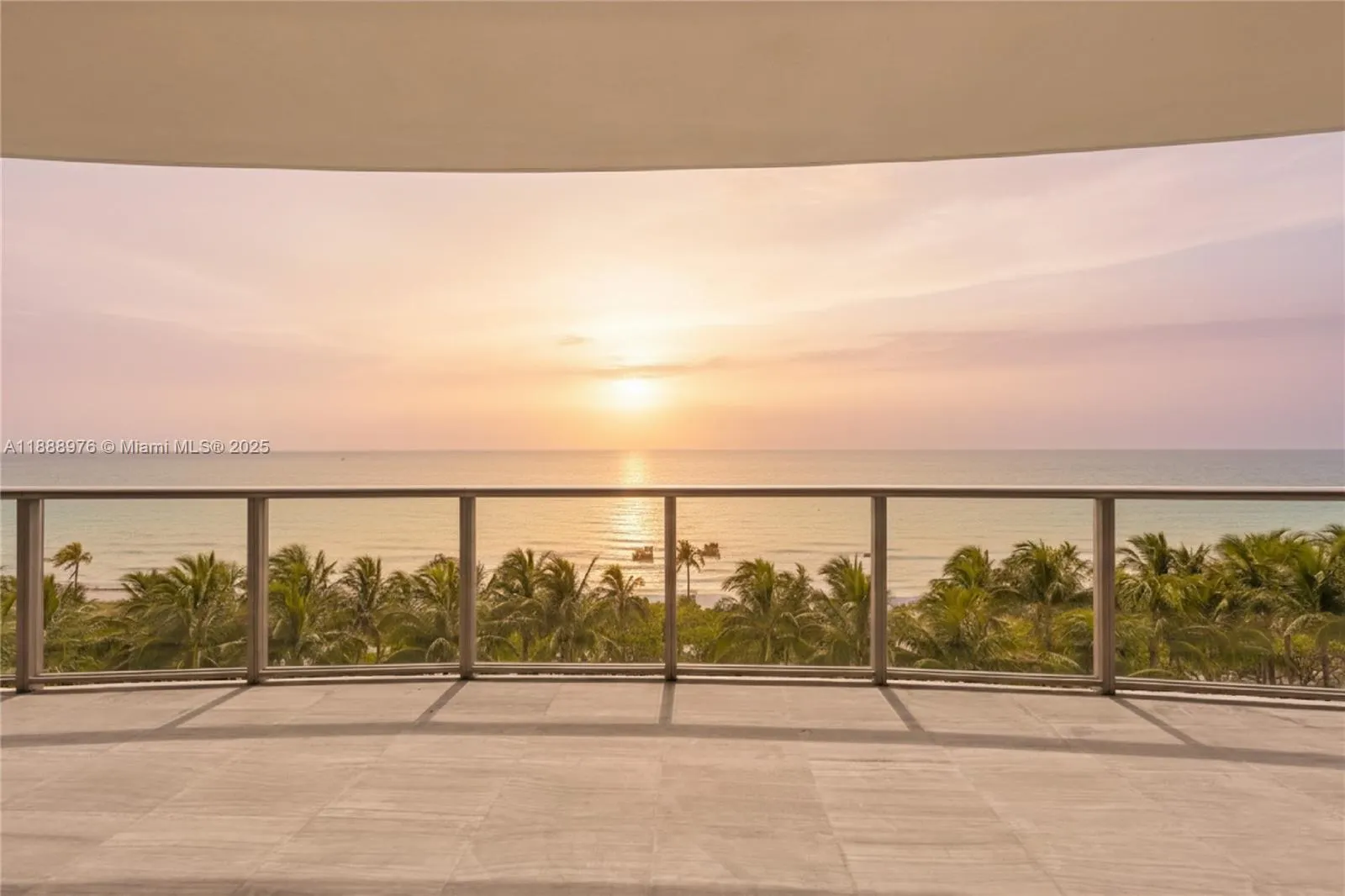 9703 Collins Ave, #600