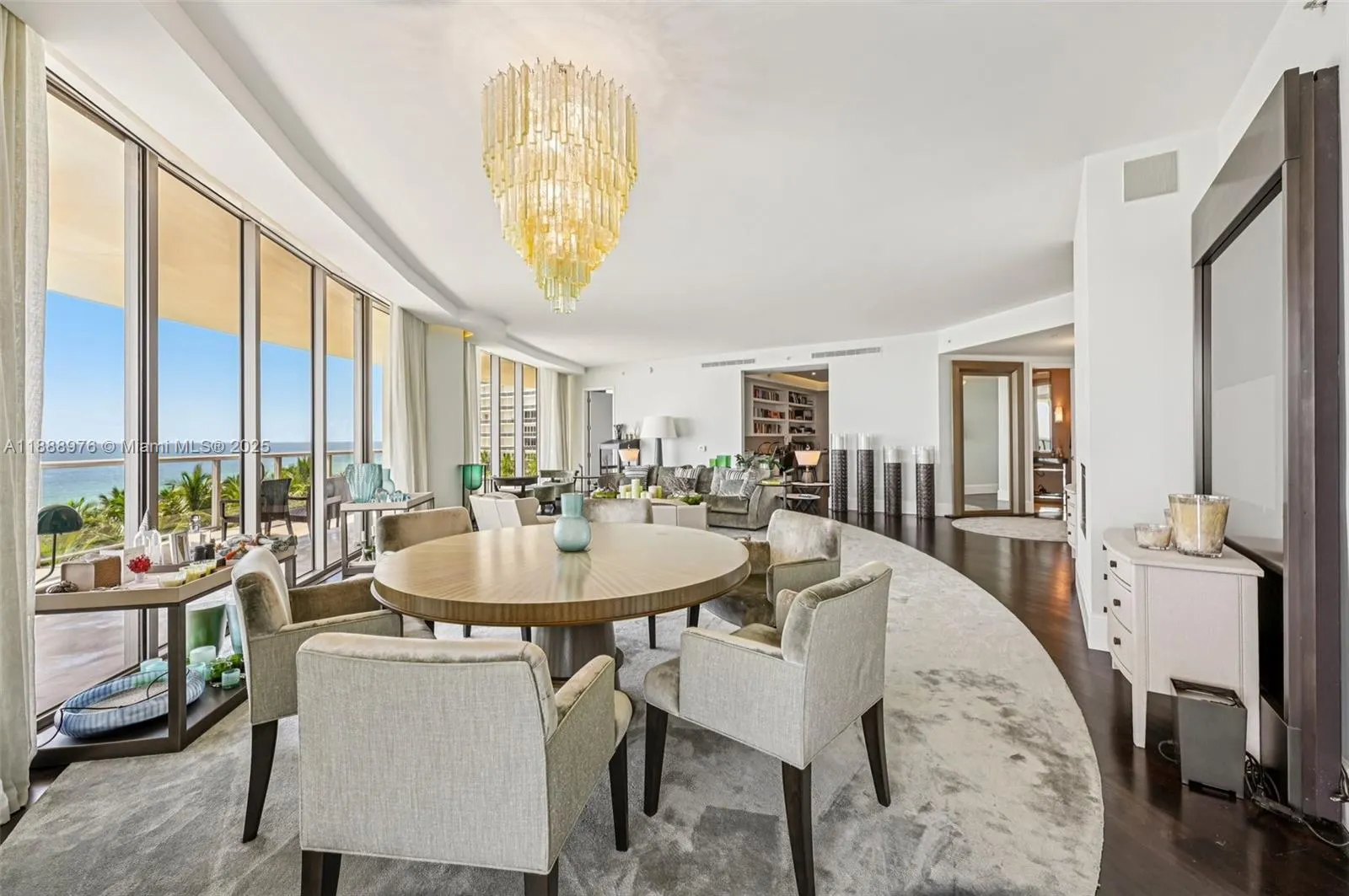 9703 Collins Ave, #600