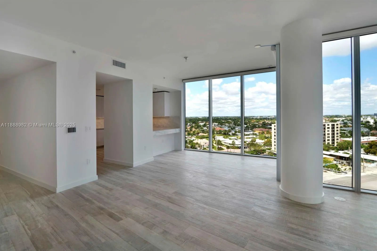 2200 N Ocean Blvd, #S906