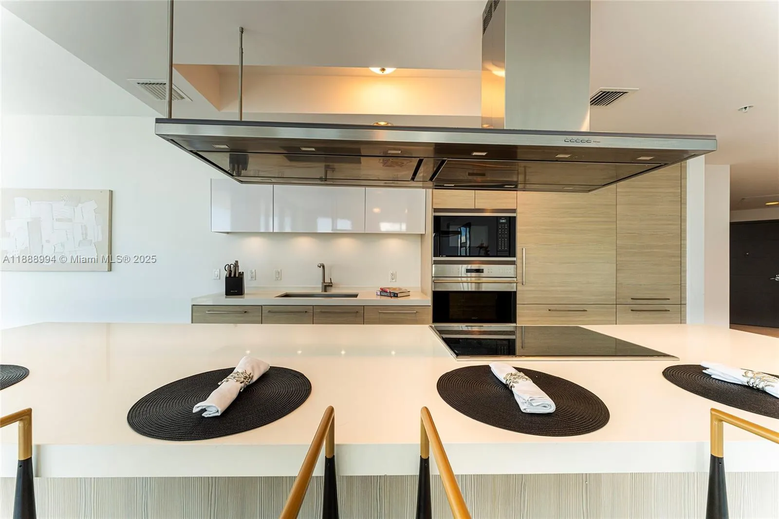 17111 Biscayne Blvd, #2109