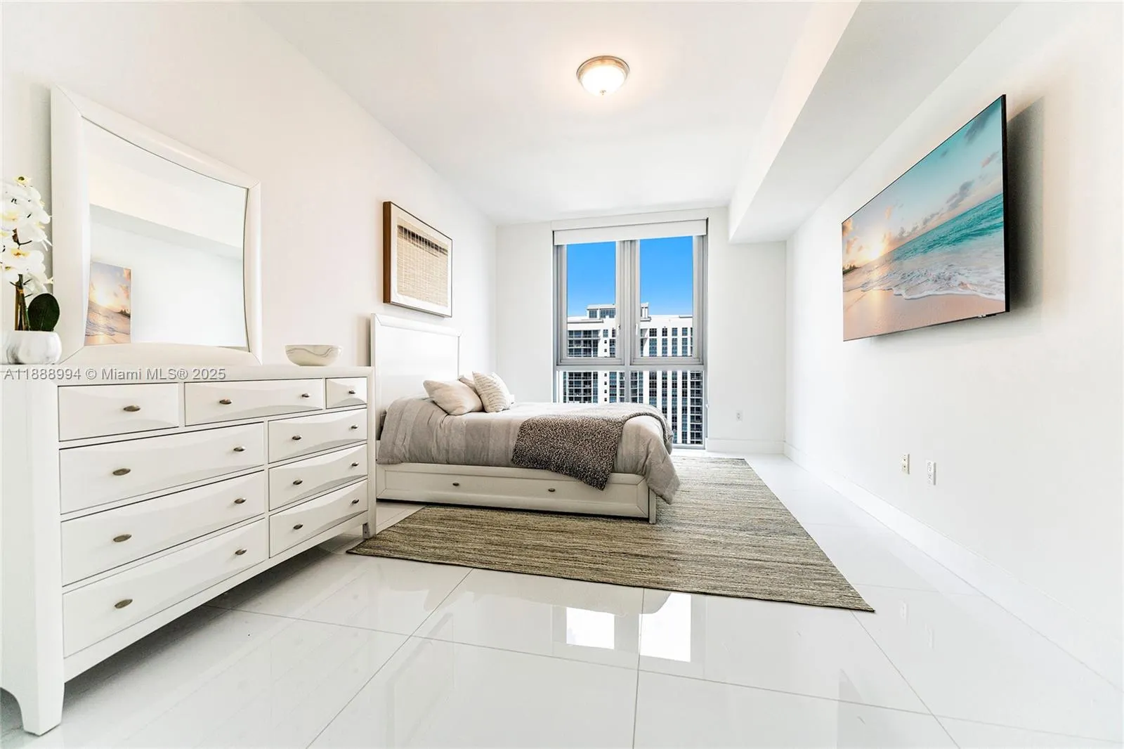 17111 Biscayne Blvd, #2109