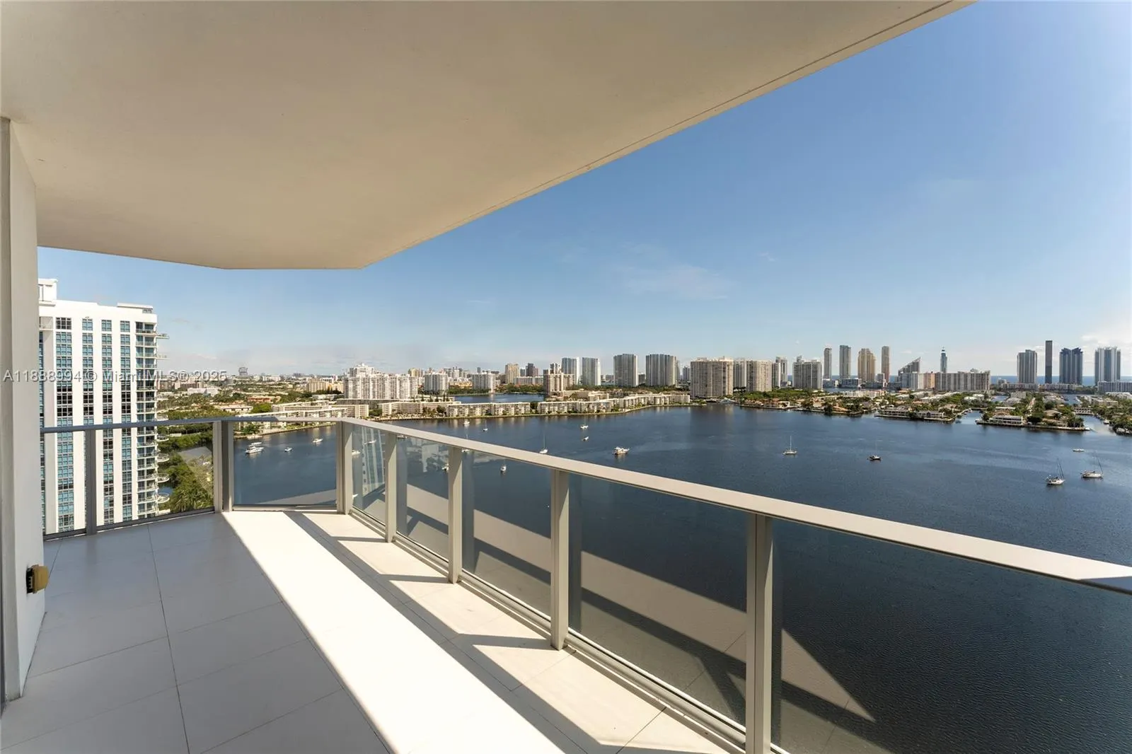 17111 Biscayne Blvd, #2109