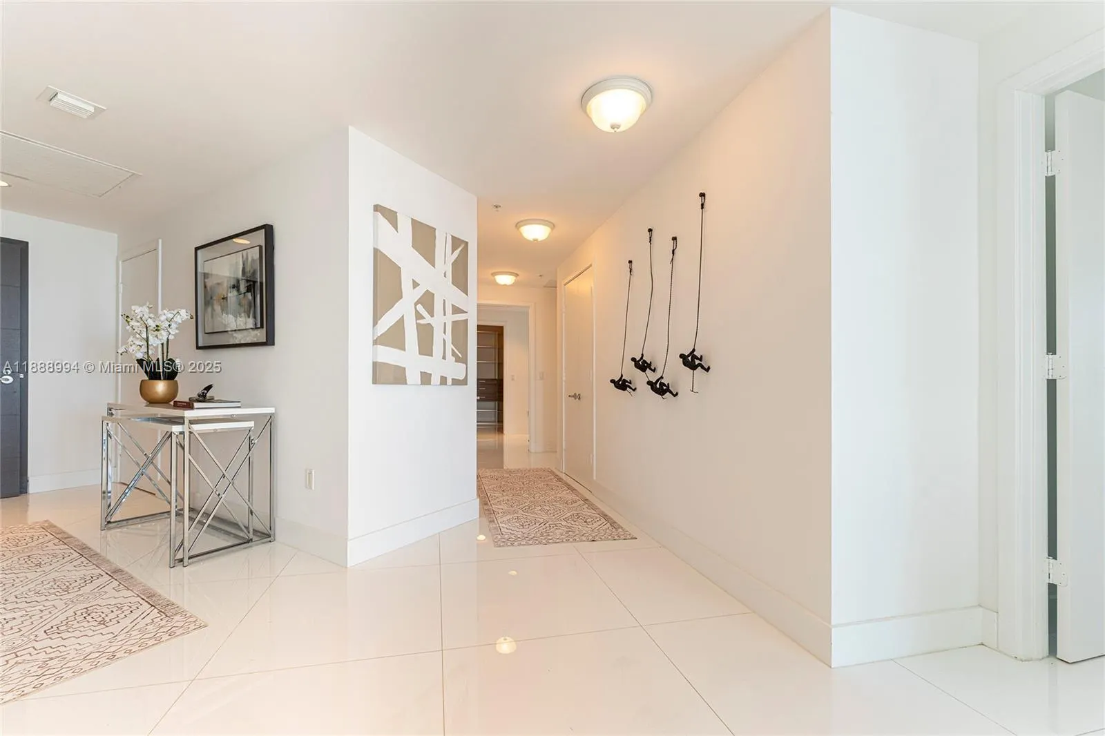 17111 Biscayne Blvd, #2109