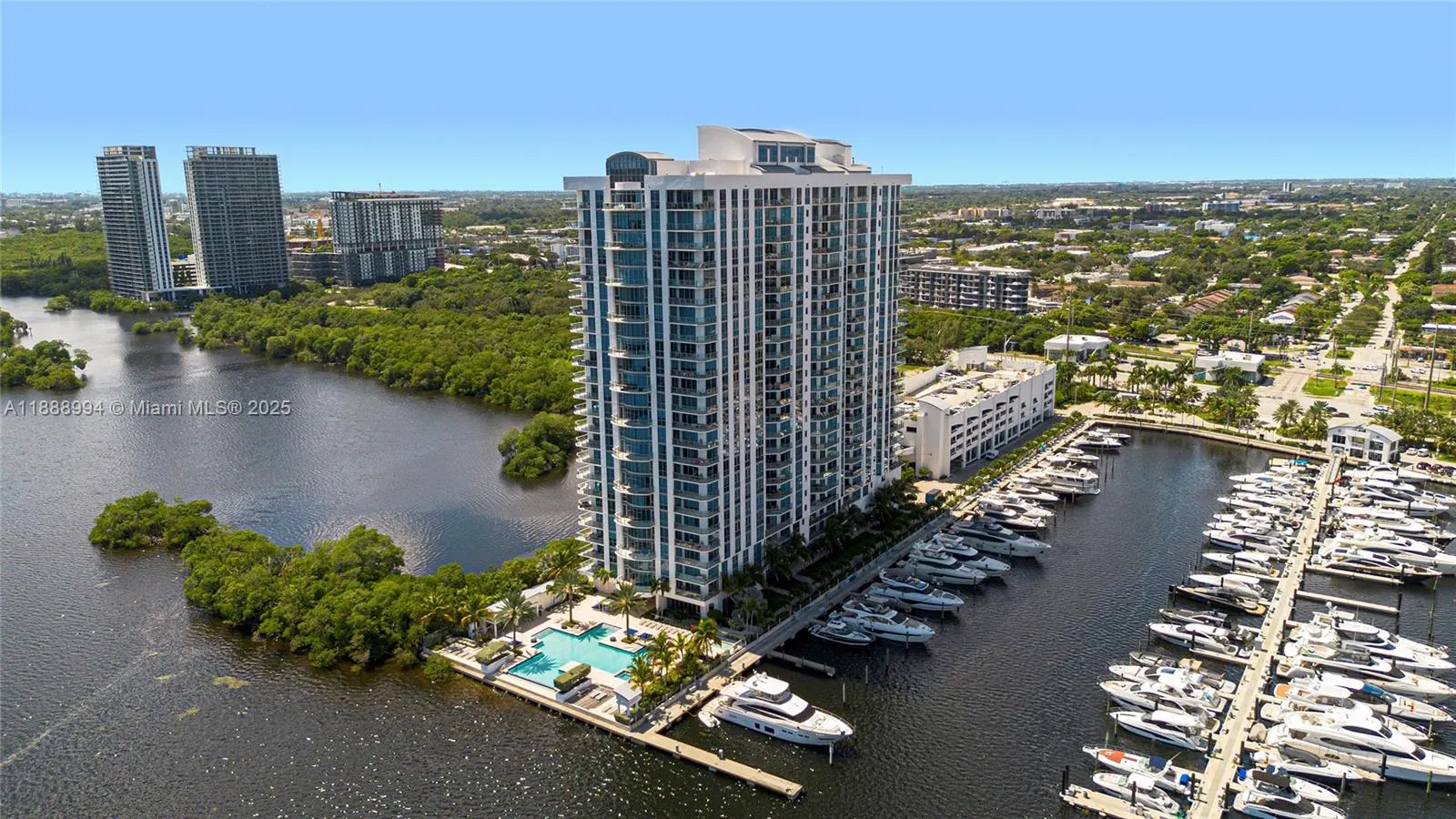 17111 Biscayne Blvd, #2109