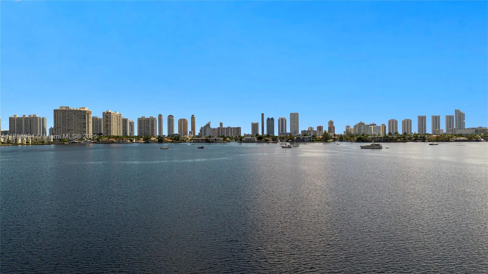 17111 Biscayne Blvd, #2109