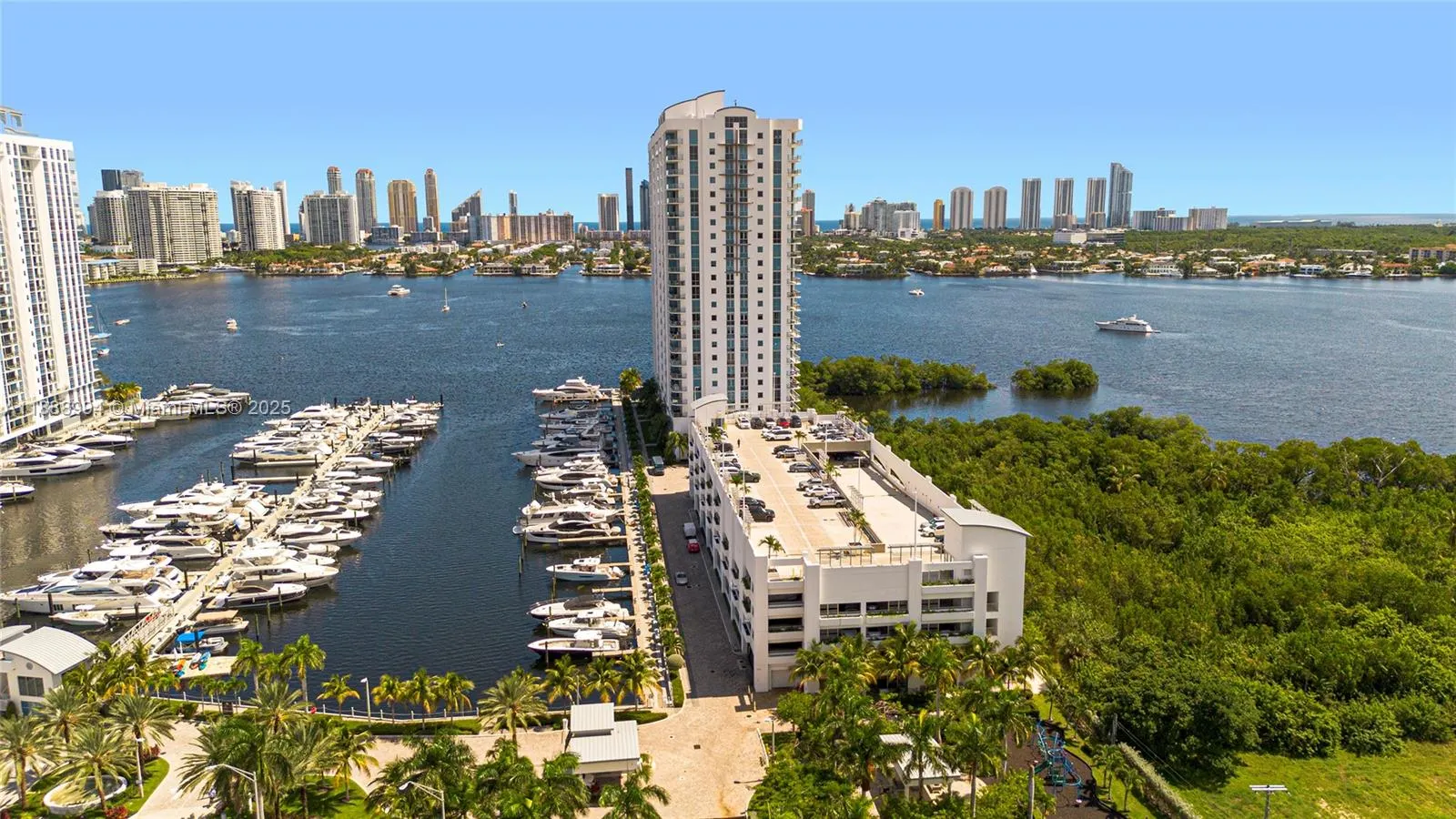 17111 Biscayne Blvd, #2109