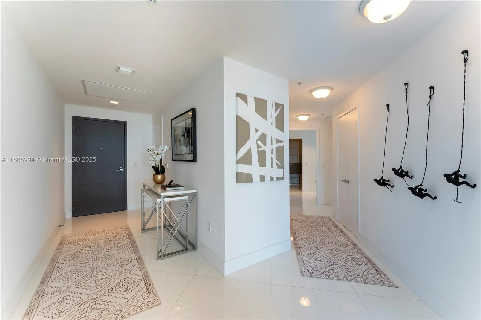 17111 Biscayne Blvd, #2109
