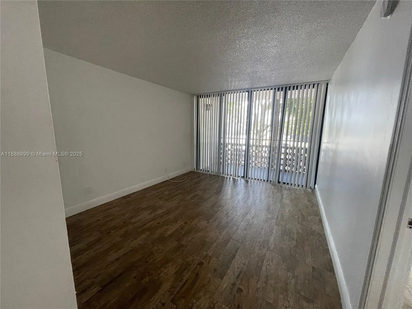 4222 Inverrary Blvd, #4106