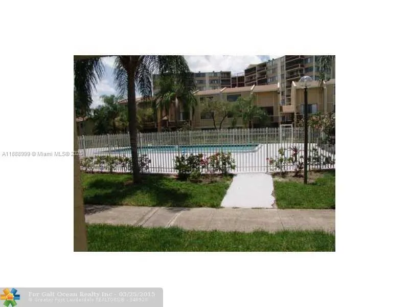 4222 Inverrary Blvd, #4106
