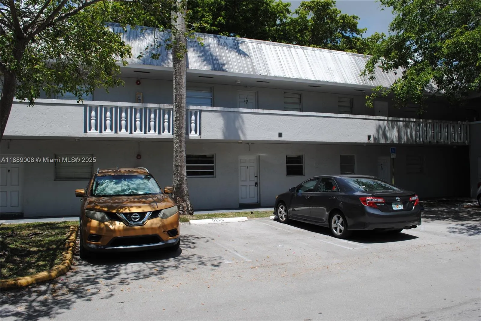 17255 SW 95 ave, #J125