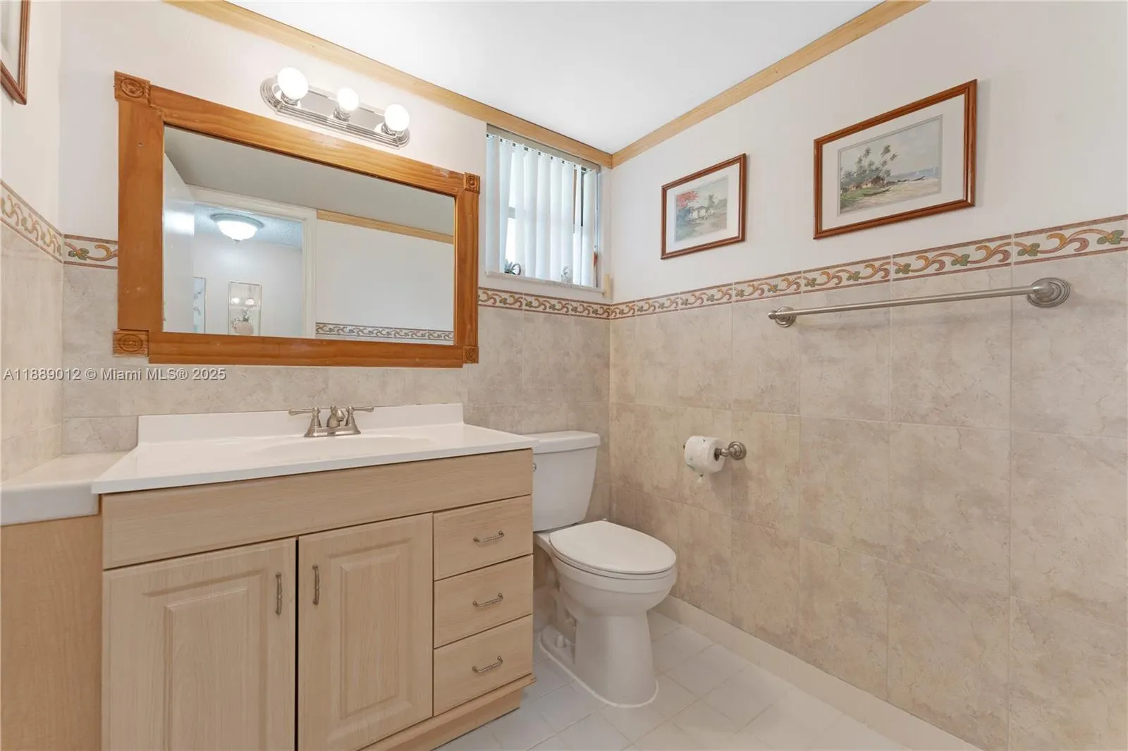 206 SE 10th St, #303