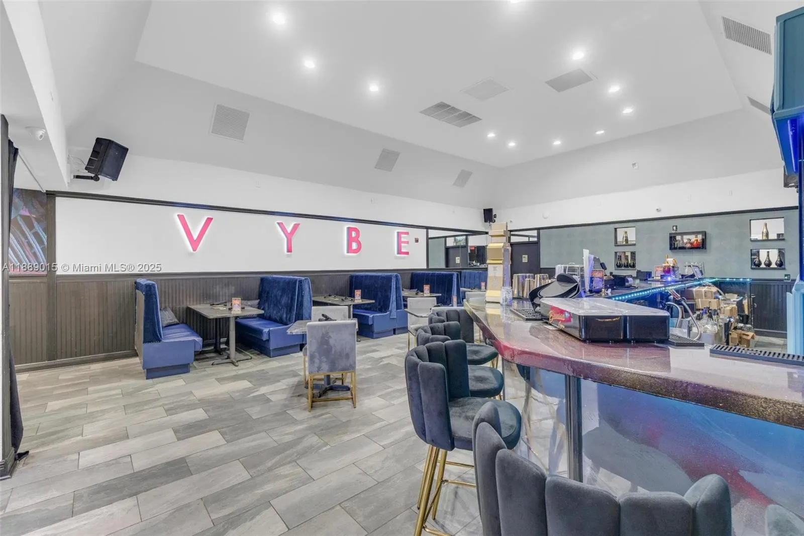 TURN-KEY RESTAURANT 167th Street
