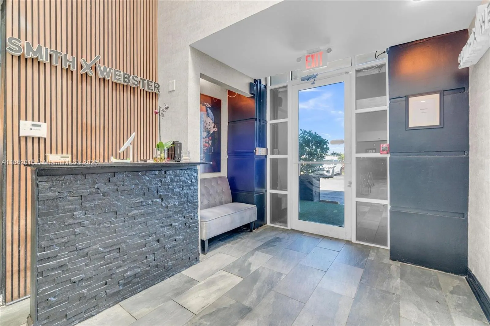 TURN-KEY RESTAURANT 167th Street