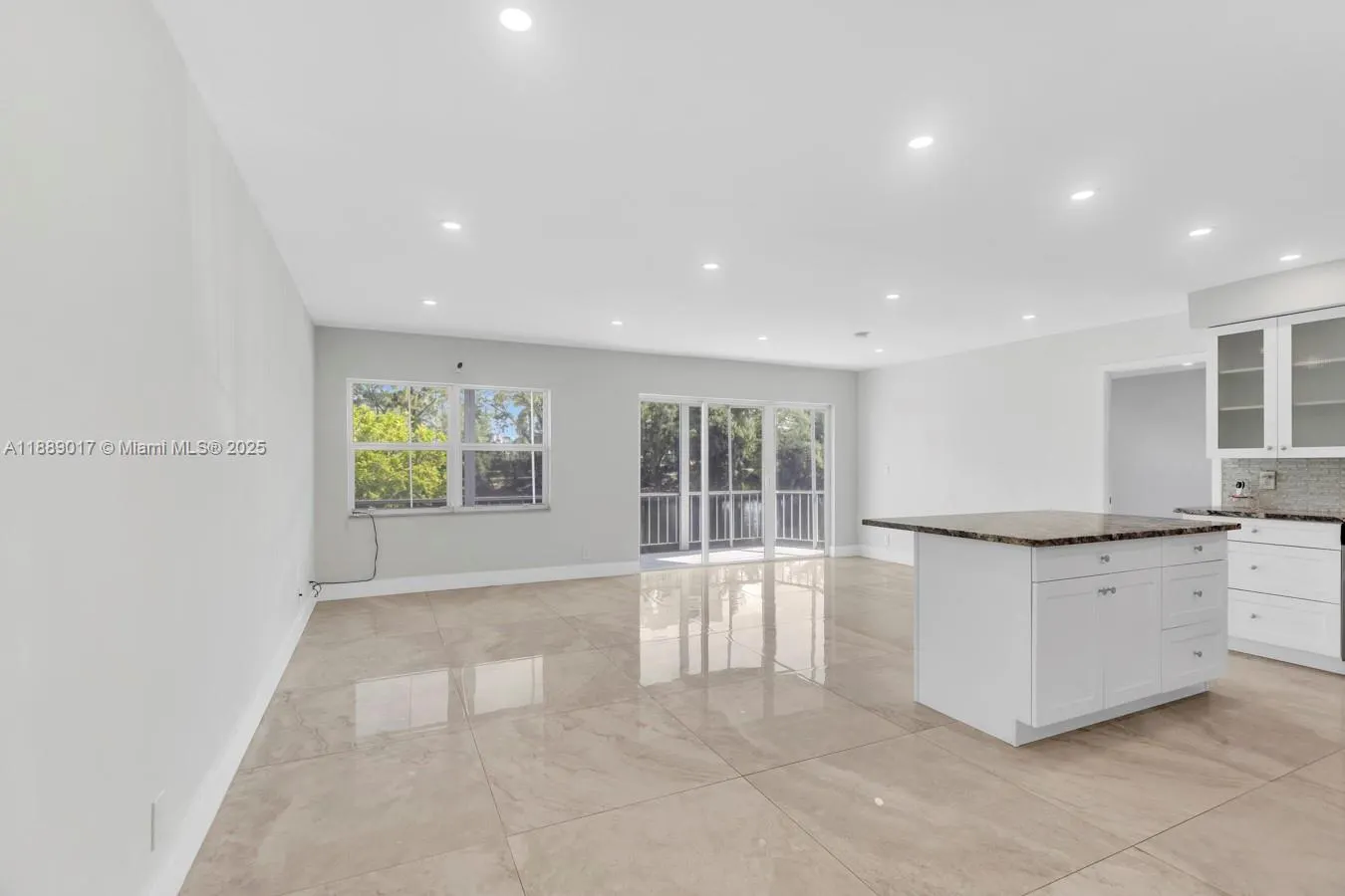 300 Diplomat Pkwy, #204