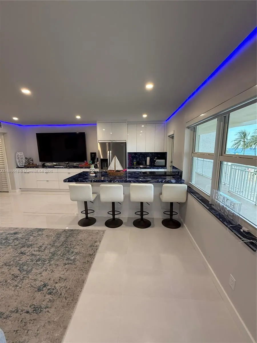 901 S Surf Rd, #306
