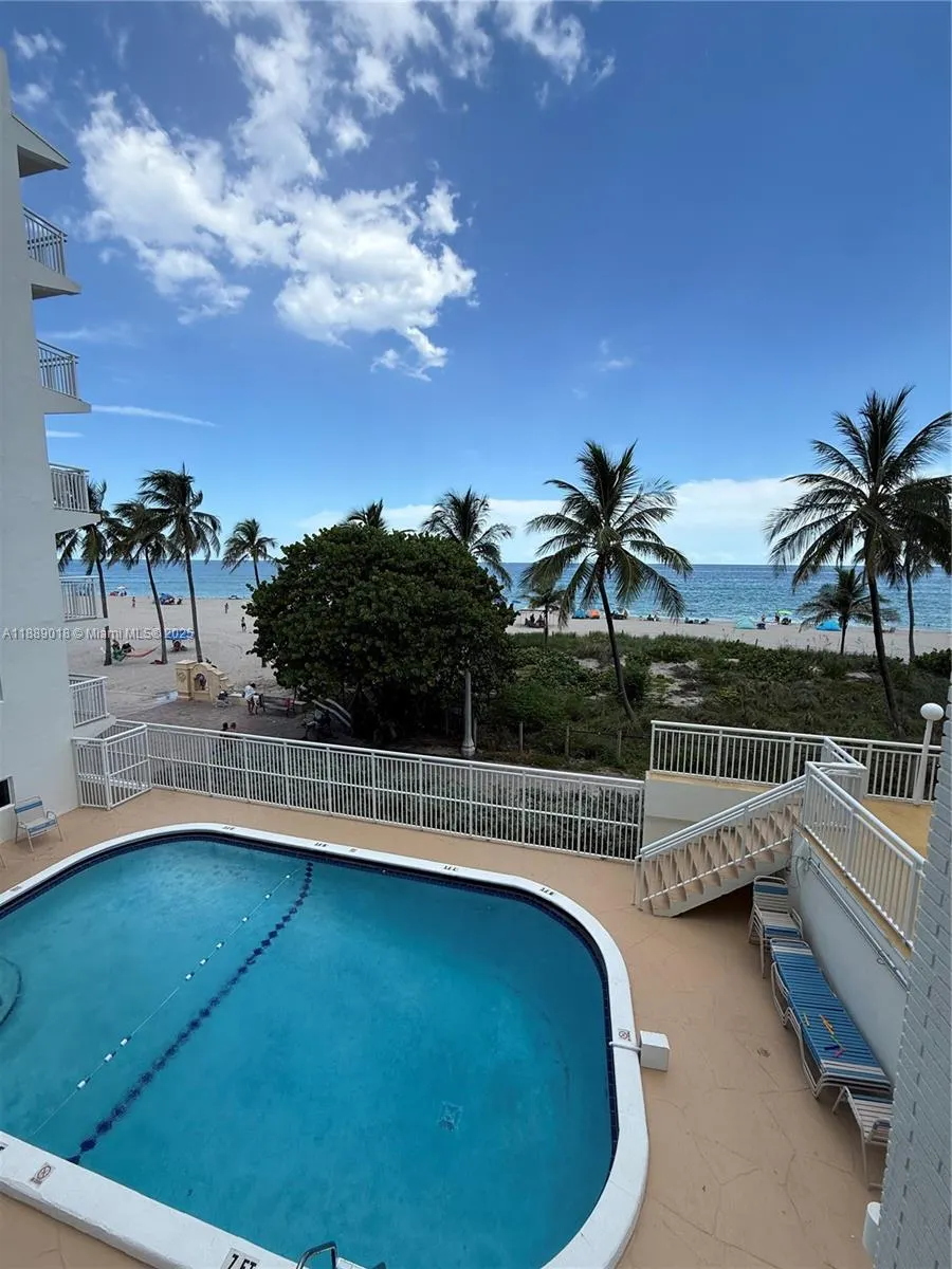 901 S Surf Rd, #306