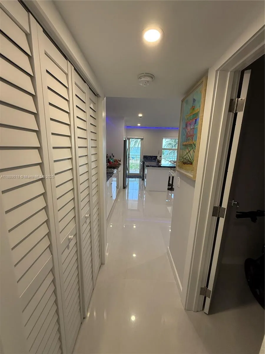 901 S Surf Rd, #306