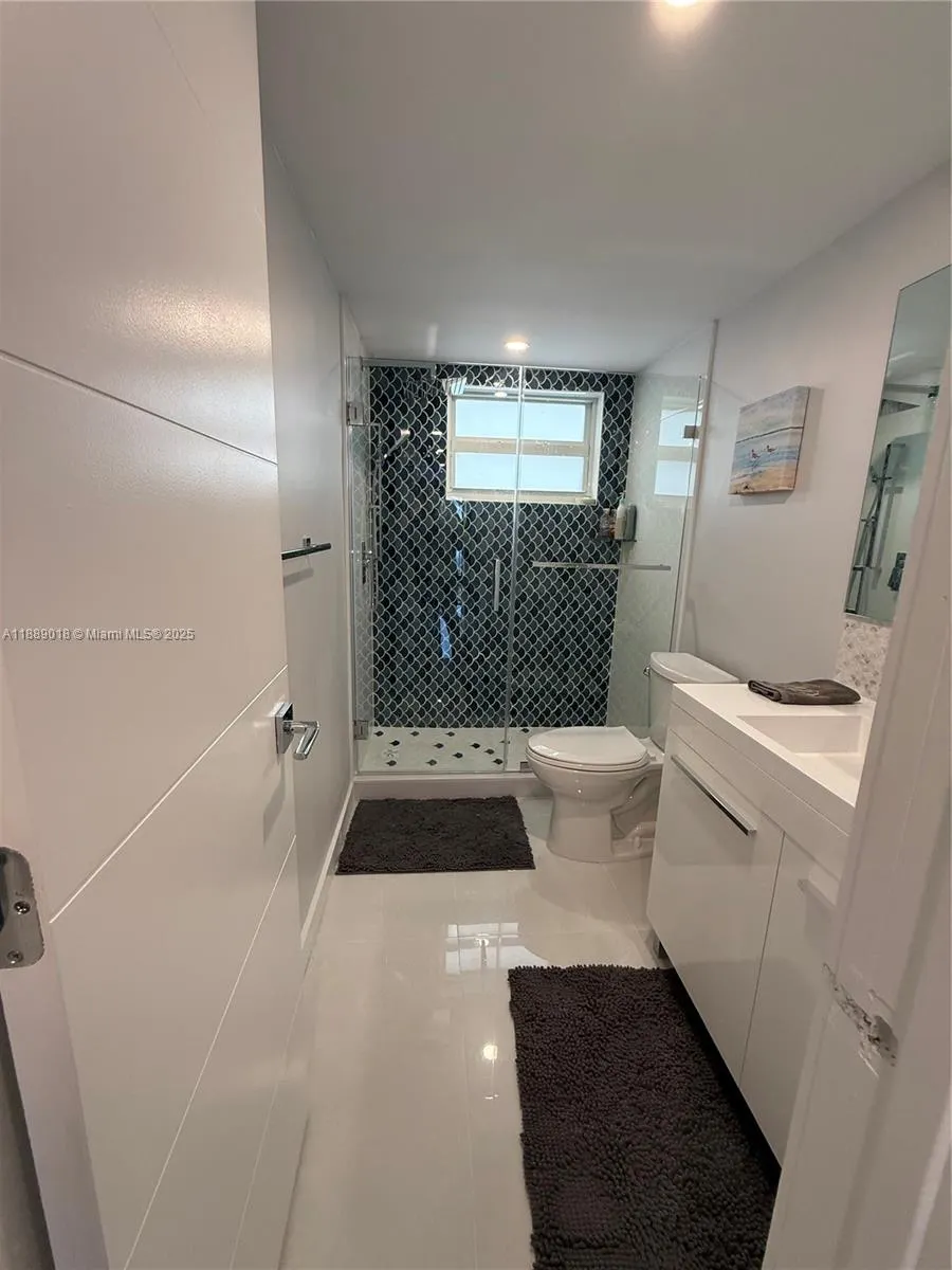 901 S Surf Rd, #306