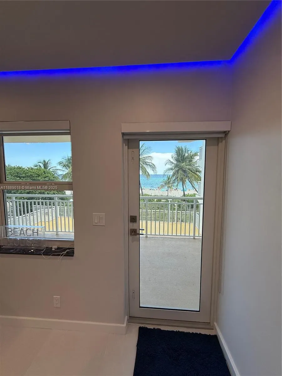 901 S Surf Rd, #306