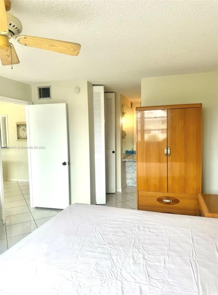 3600 NE 170 St., #Apt.D.303