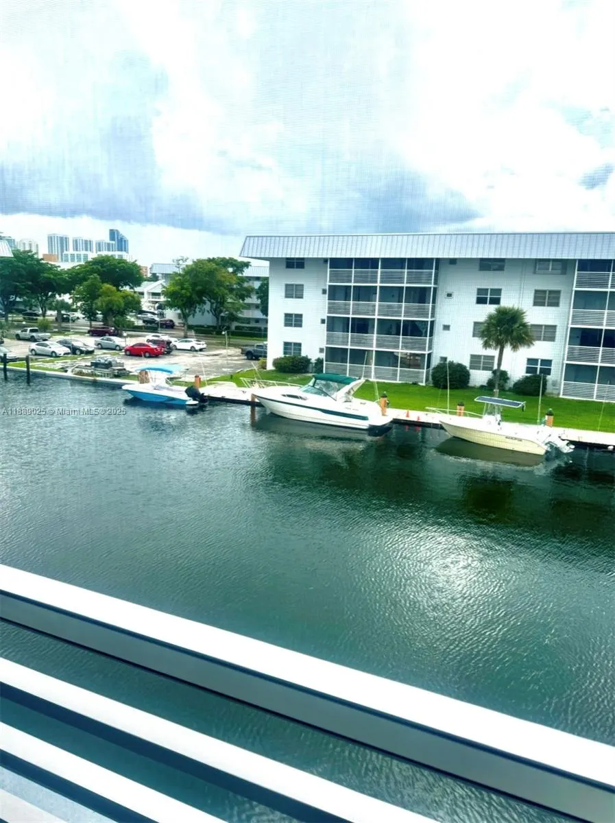 3600 NE 170 St., #Apt.D.303