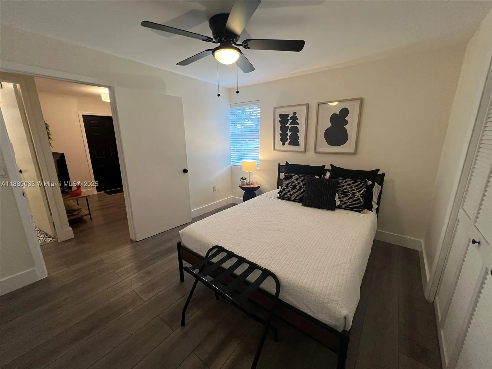 3102 SW 10th St, #3104A
