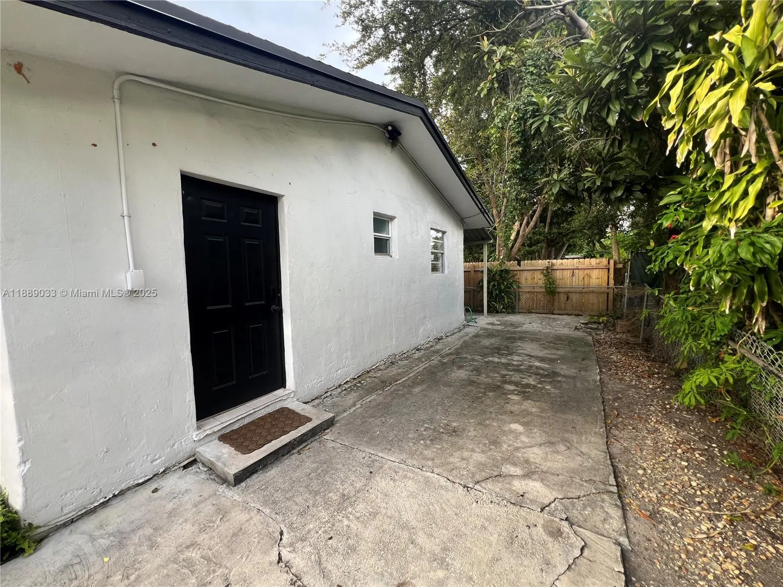 3102 SW 10th St, #3104A