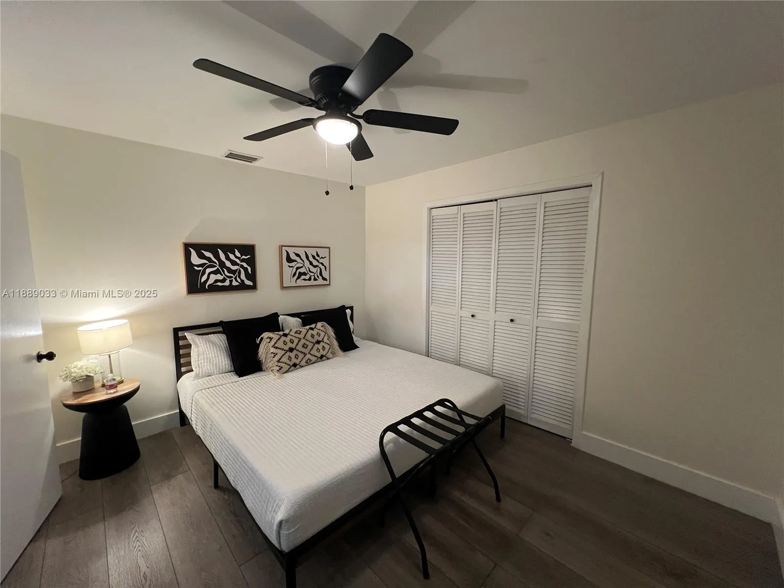 3102 SW 10th St, #3104A