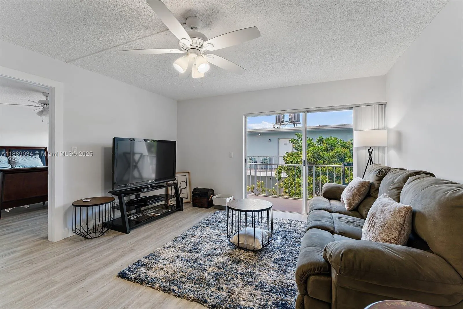 725 Hummingbird Way, #204