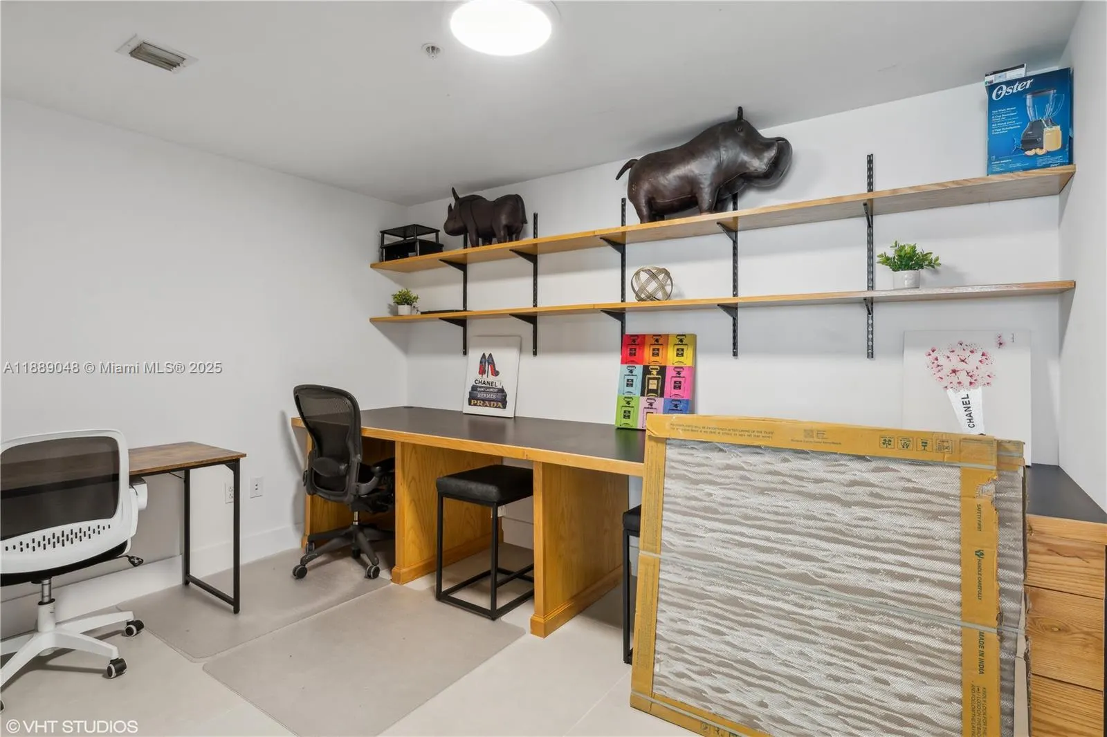 244 Biscayne Blvd, #3903