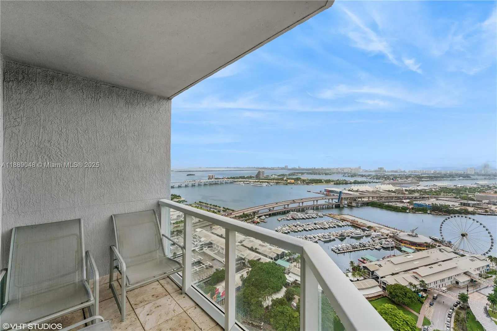 244 Biscayne Blvd, #3903