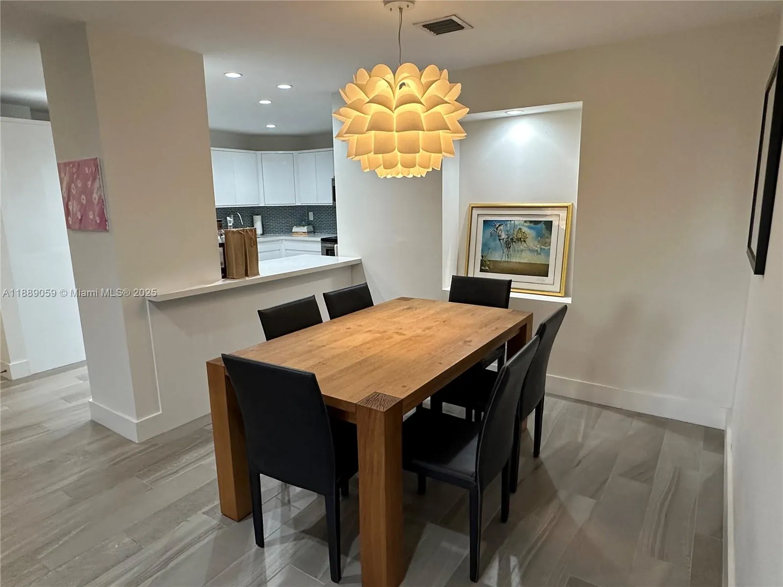 201 Crandon Blvd, #302