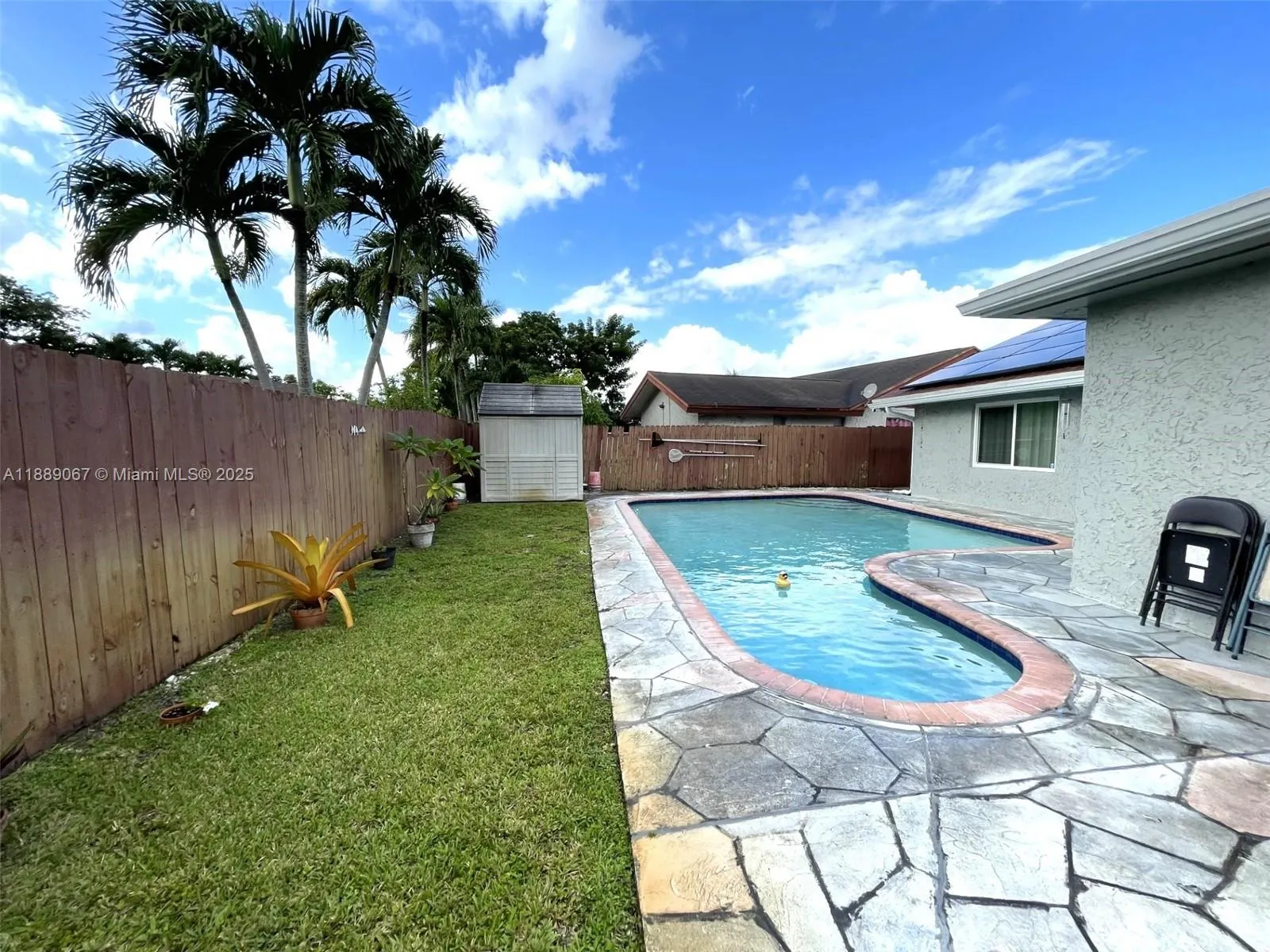 1213 SW 82nd Ave