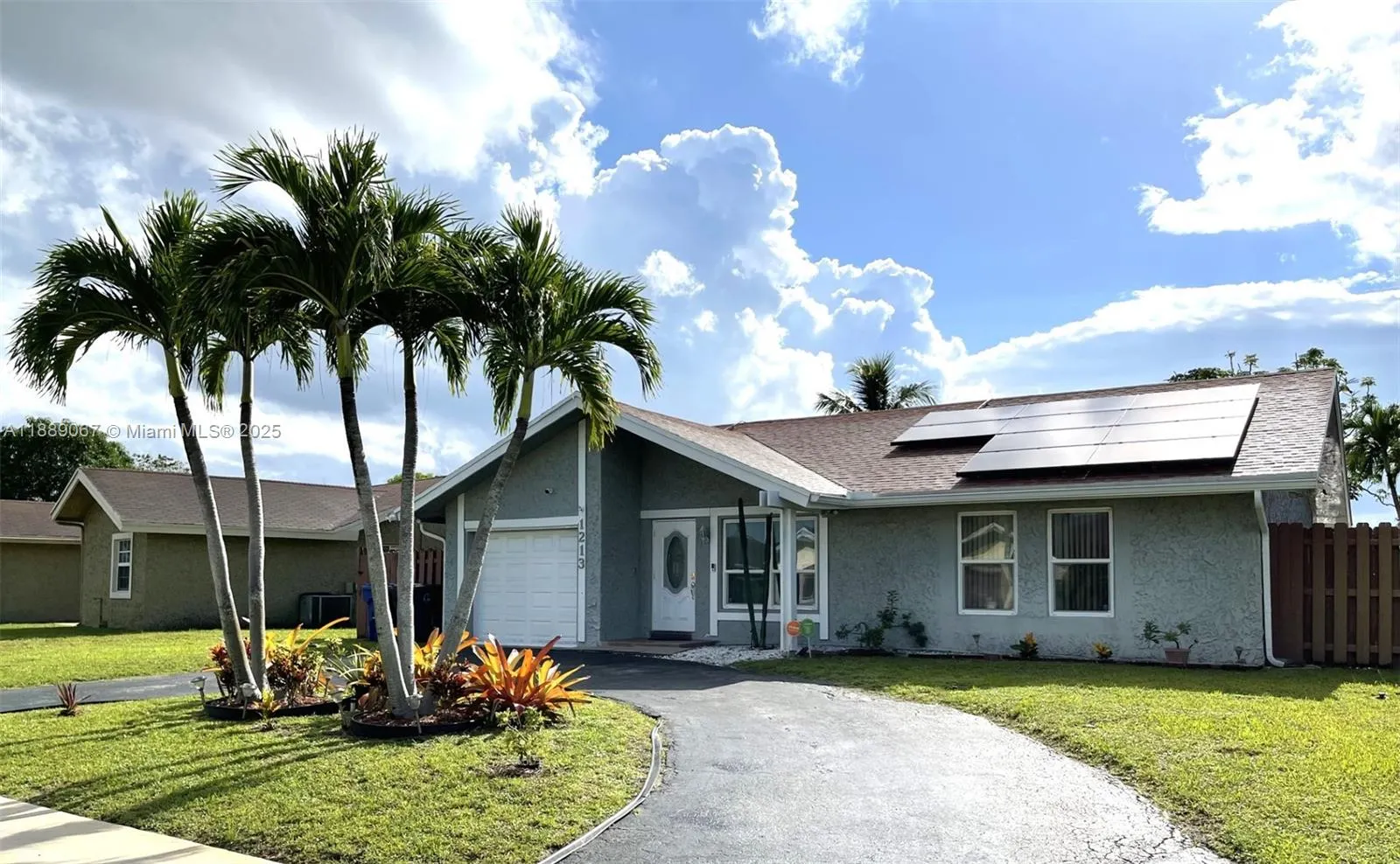 1213 SW 82nd Ave