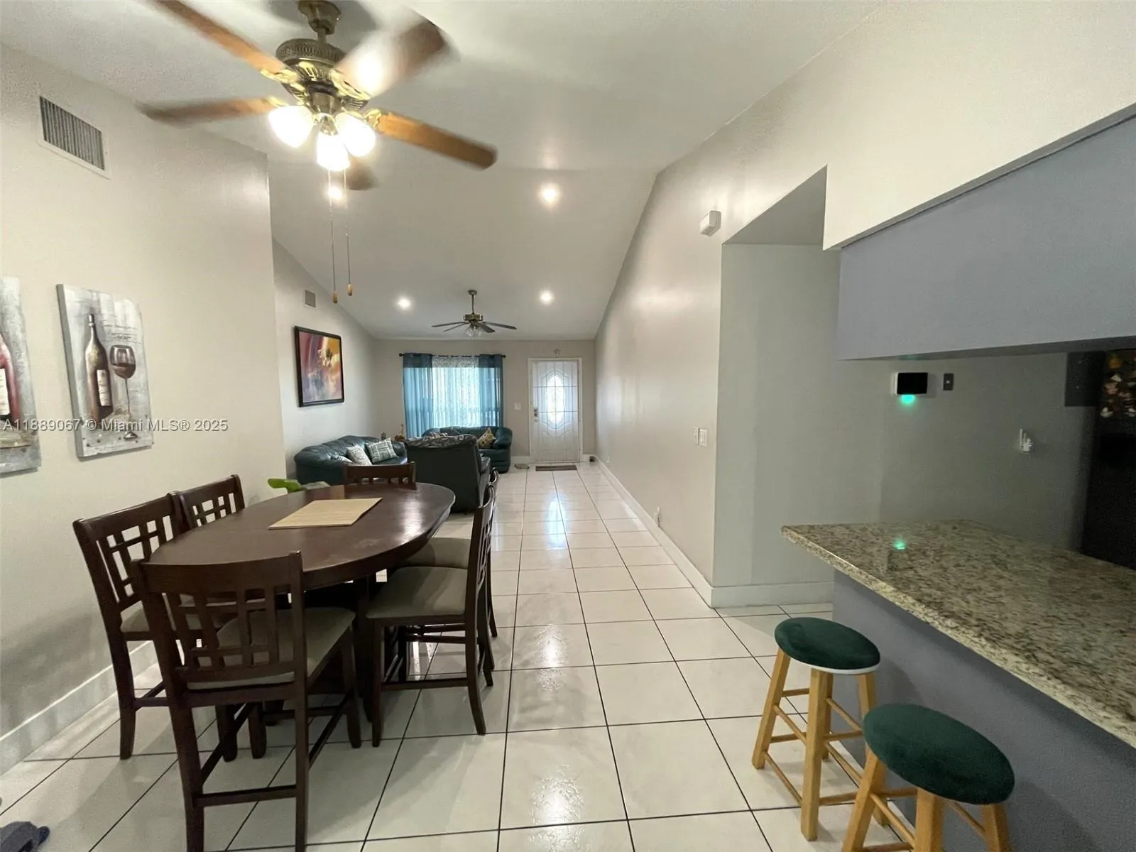 1213 SW 82nd Ave