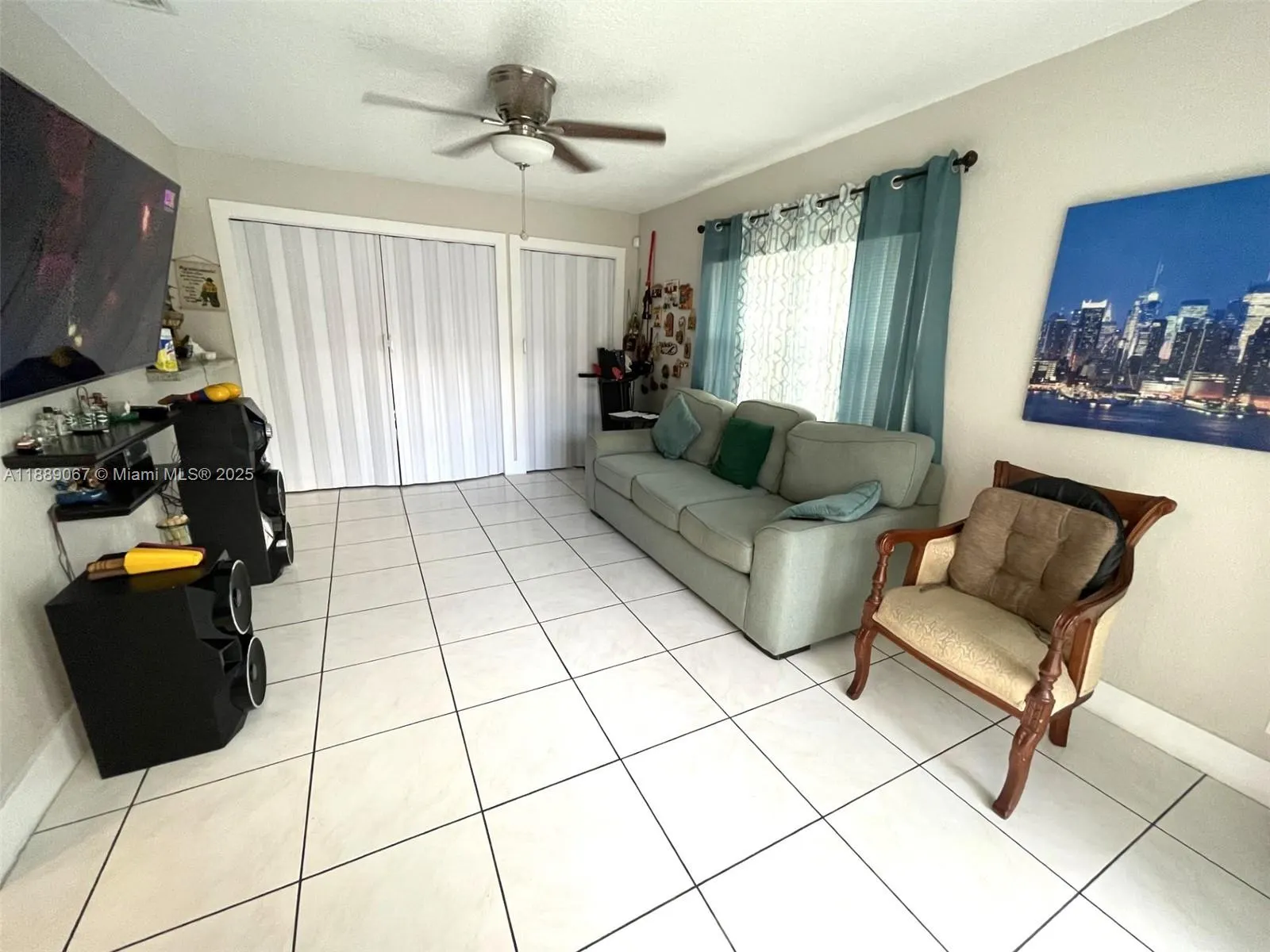 1213 SW 82nd Ave