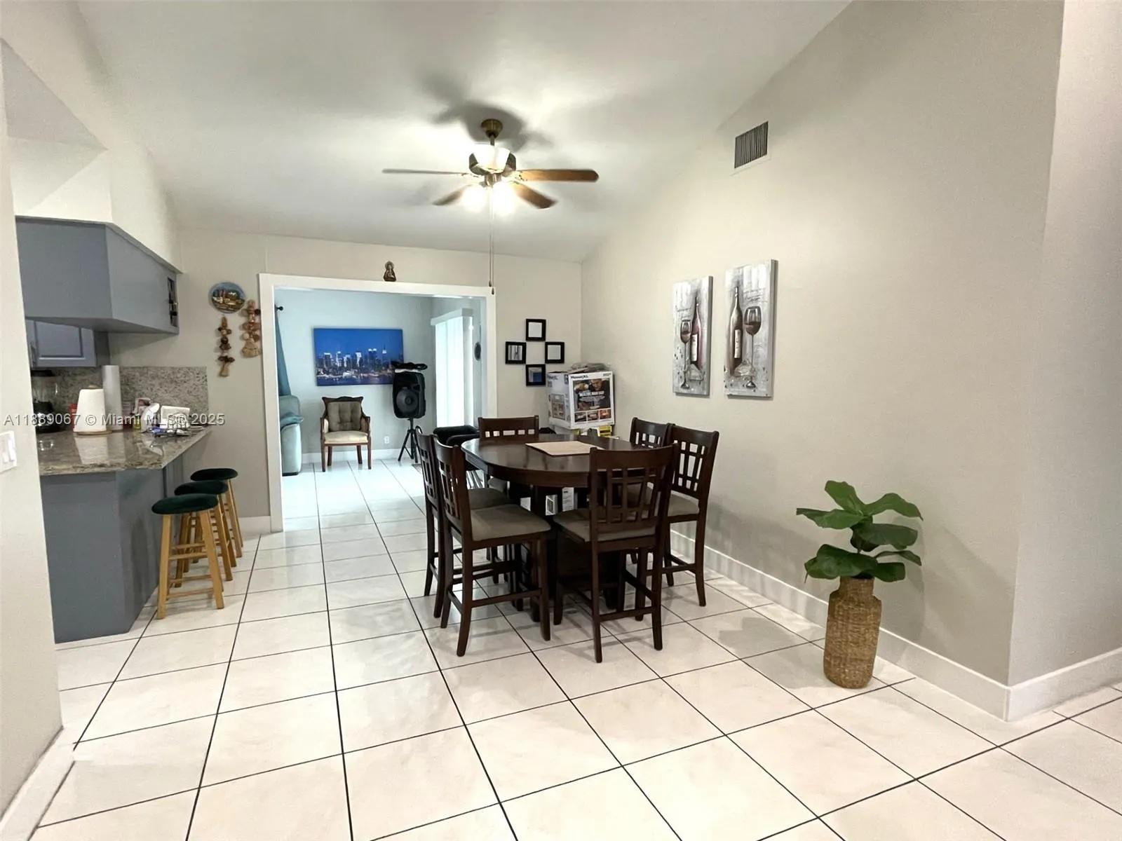 1213 SW 82nd Ave
