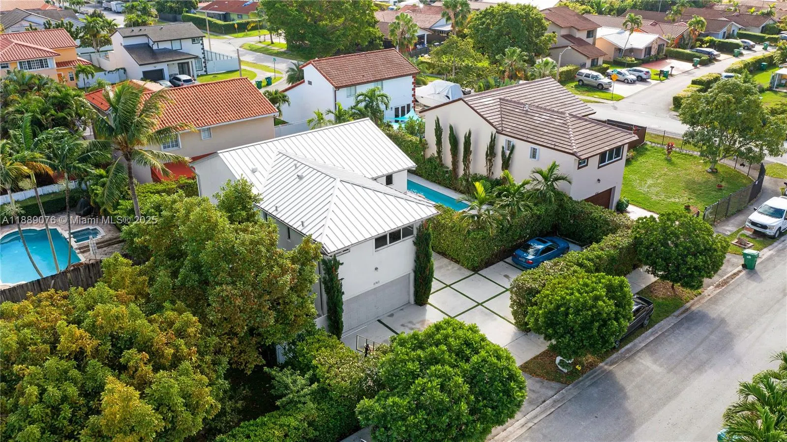 6763 SW 106 pl