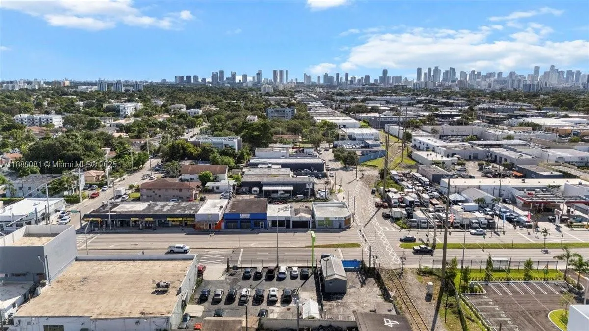 2313 NW 27th Ave