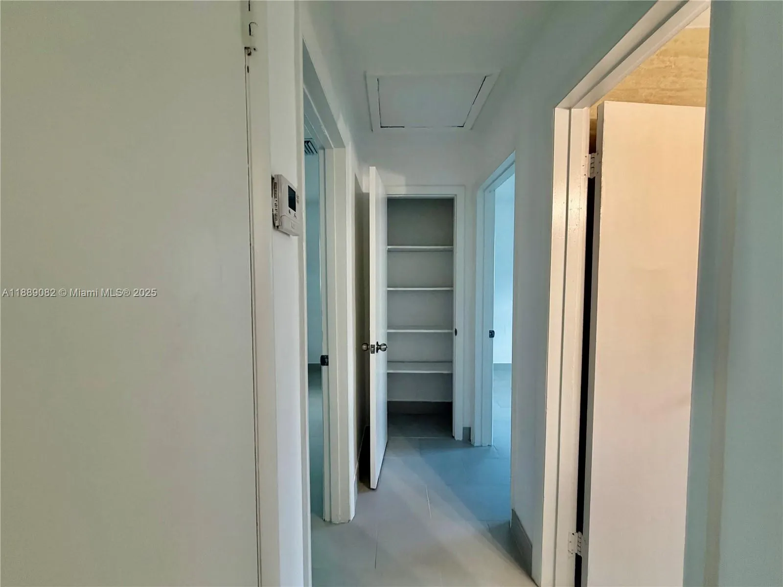 1305 NW 4th St, #4