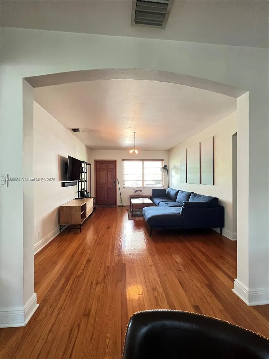 3160 SW 19th Ter