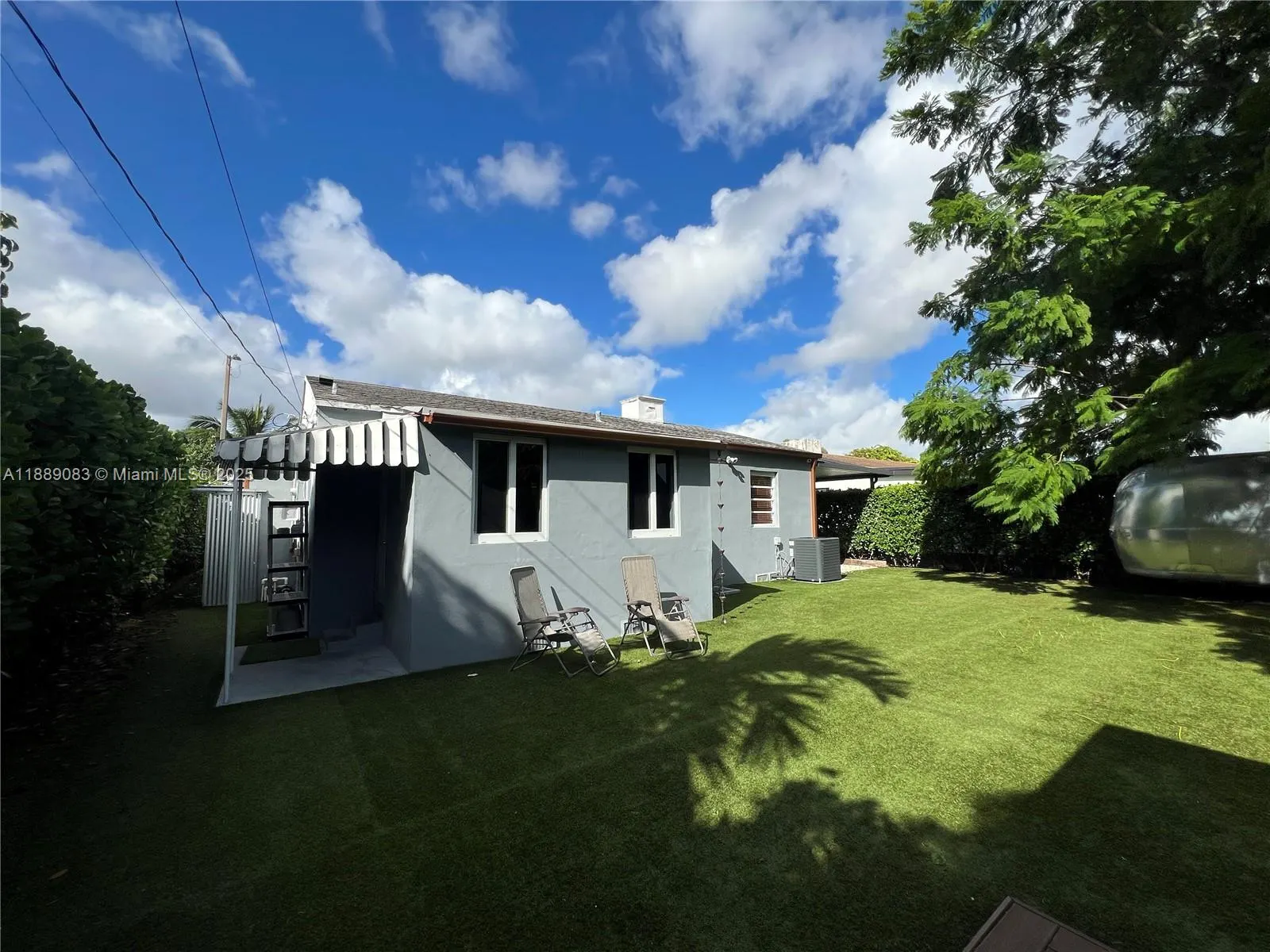 3160 SW 19th Ter