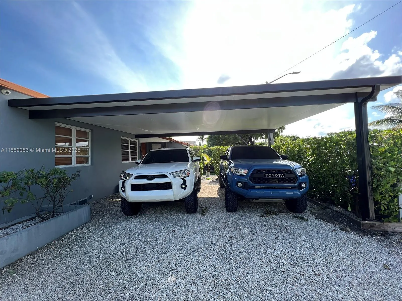 3160 SW 19th Ter