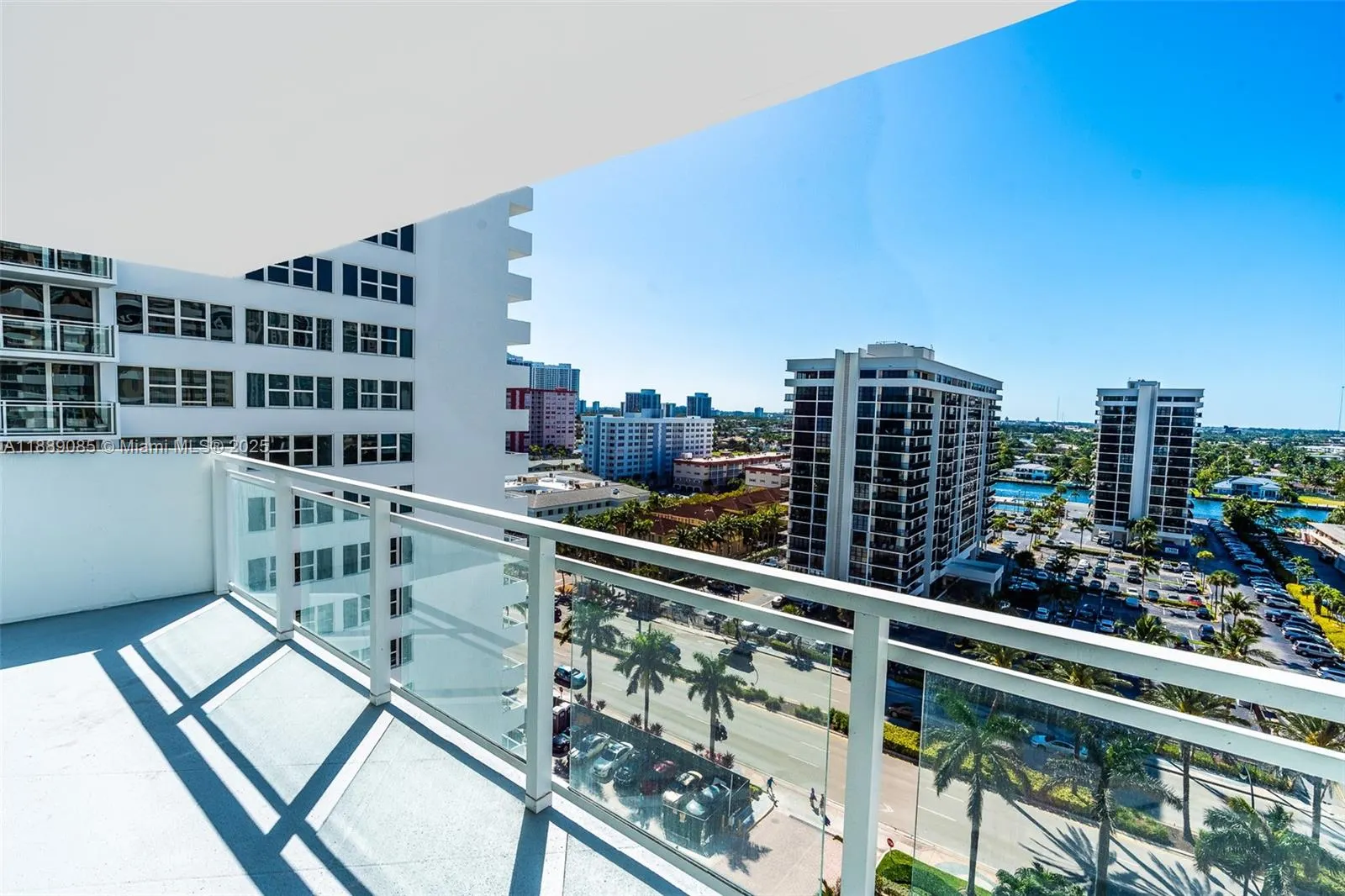 2030 S Ocean Dr, #1127