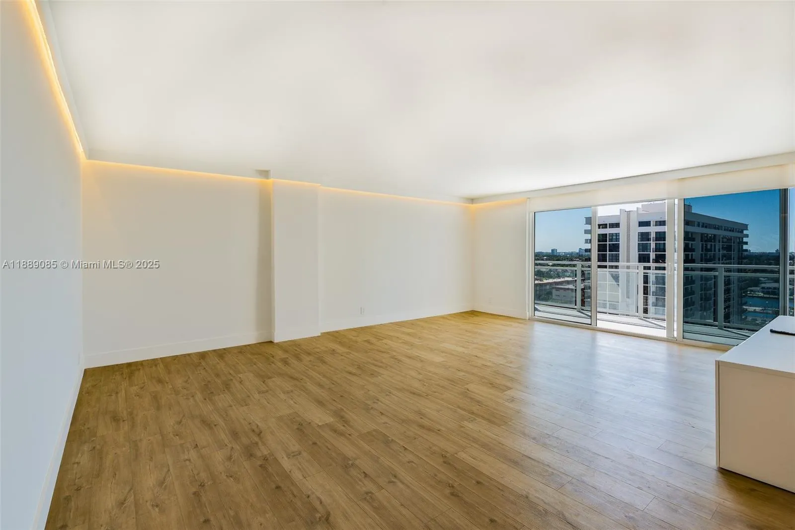 2030 S Ocean Dr, #1127